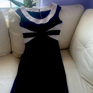 Size 6 Maggy London black and white sheath dress